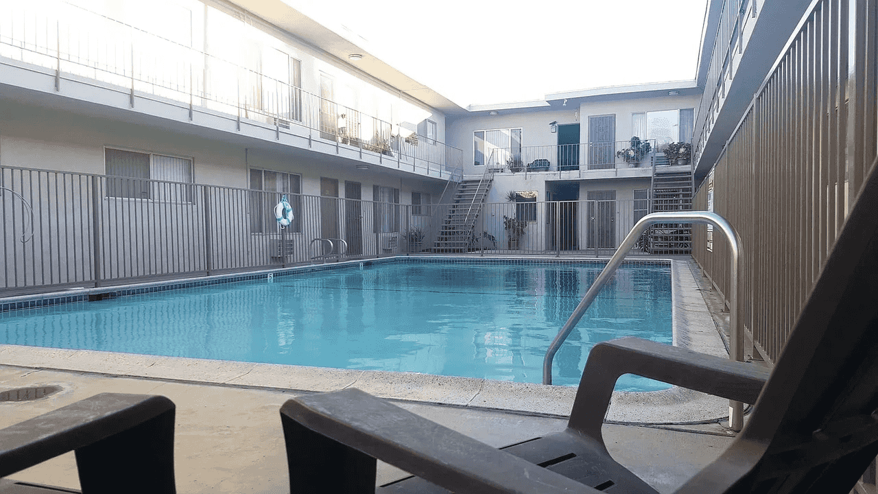 poolside sundeck with courtyard apartment views